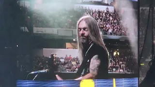 Pantera - Cemetary Gates (tribute to Darrell and Vinnie)/5 Minutes Alone - AT&T Stadium (Metallica t