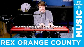 Rex Orange County - 10/10 [LIVE @ SiriusXM Studios]