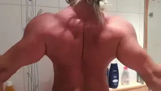 Kristyna Tomaschova 🥵🥵 GIANT MUSCULAR GODDESS | FBB worship | Female BODYBUILDER with Sculpted back