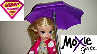 Moxie Girlz Doll Avery Raincoat Colour Splash Toy Review