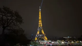 Eiffel Tower @ Night Illuminations and Light Show - Paris (4K)