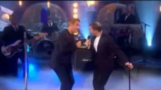 Robbie+Williams+&+Gary+Barlow+on+Paul+O'Grady+show+2010+-+Shame+(high+quality) and HD