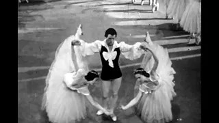 Margot Fonteyn, Fontaine and Michael Somes, Ballet performance of Les Sylphides C1950,  21F675
