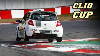 Renault Clio 3 Cup Tribute | 200 hp, Small Loud racecar driven hard