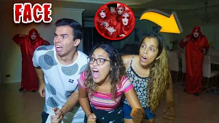 O FACE APAGOU TODAS AS LUZES DA CASA E FICAMOS SEM SAÍDA! (MUITO TENSO)