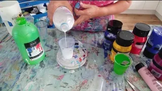 How to mix paints for Dutch pours, straight pours and flip cups, fluid art, acrylic paint pouring