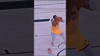 Donovan Mitchell WindMill Dunk😲