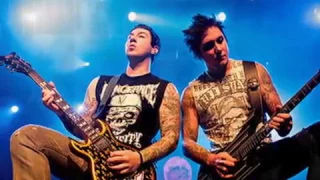 Avenged Sevenfold Buried Alive Letra Lyrics