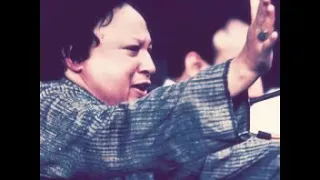 Rare Qawwali in Shaan of our beloved Prophet - Mushkil Taalo Shah-e-Umam - Nusrat Fateh Ali Khan