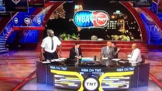 Harlem Shake Shaq TNT