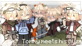 Tommyinnit meets his AUs