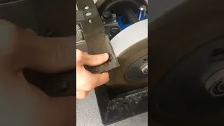Sharpening a lawnmower blade on my Tormek. See the description for sharpening details.