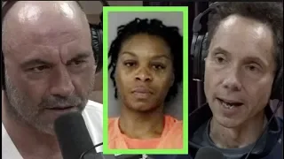 The Curious Death of Sandra Bland w/Malcolm Gladwell | Joe Rogan