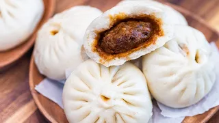 How to Make Perfect Steamed Bao Buns (Chicken Baozi Recipe)