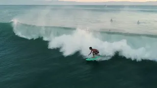 Best waves at La Lancha // Surfing in Sayulita