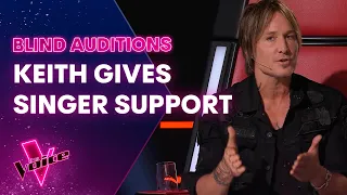 The Blind Auditions: Keith supports singer who falters on stage