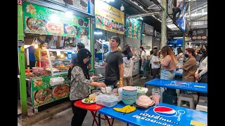 [4K] Bangkok cheap food court on Asok Montri road at Ruam Sab Market during lunchtime