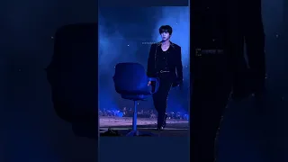 BTS JIN : Black Swan when he has to sit #ptdonstage_lasvegas #ptdonstage_LV