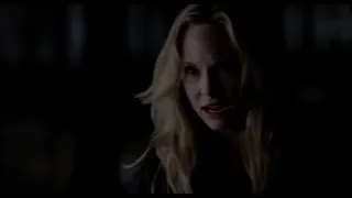 Caroline Forbes and Elena Gilbert￼ fight