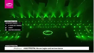 Paul Van Dyk Falls Off Stage Live @ ASOT 750 Festival Utrecht ( Пол упал со сцены )