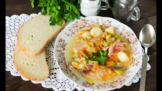 Овощной суп с перепелкой: вкусное и аппетитное первое блюдо.