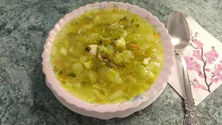 Авторский рецепт супа с молодой капусты с яйцом.
