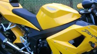 triumph daytona 650