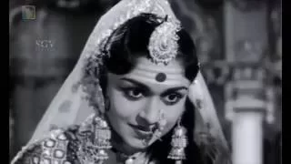 Kannada Old and Best Song | Kitthura Raniyu Hetthalu Puthrana | Kitturu Chennamma Movie | G V Iyer