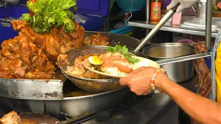 Best Chinese Street Food Market in Bangkok. Yaowarat Night Market. Thailand