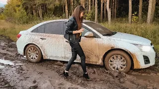 CAR STUCK || Maria stuck playing with mud