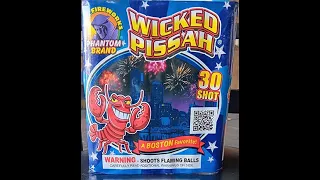 WICKED PISSAH BY(PHANTOM BRAND FIREWORKS)30 SHOTS, 200 GRAM CAKE