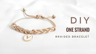 Friendship Bracelets Tutorial: How To Make One Strand Braided Bracelet [DIY V Bracelet]