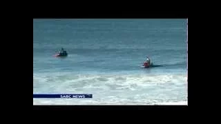 Pro surfer miraculously escapes shark attack