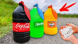 Coca Cola, Sprite, Fanta & Mentos vs Giant Balloons!