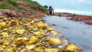 Collection Best Videos Found Mining Gold treasure under mountain stone  Young man mining gold