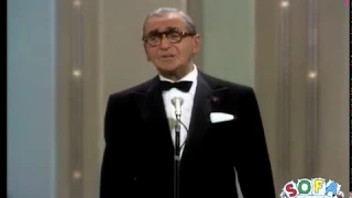 Irving Berlin "God Bless America" on The Ed Sullivan Show