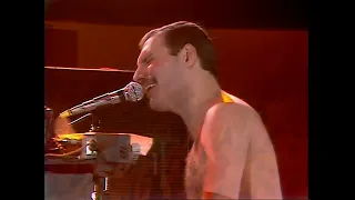 We Are The Champions - Queen Live In Wembley Stadium 11th July 1986 (4K - 60 FPS)