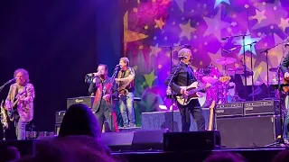 Ringo Starr & His All Star Band It Don't Come Easy live @themetphiladelphia2422 9-11-22