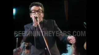 Elvis Costello • “Everyday I Write The Book” • LIVE 1983 [Reelin' In The Years Archive]
