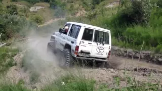 Toyota BJ71 fango Micky