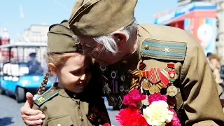 "Бессмертный полк" в Москве: беседы с участниками | 09.05.18