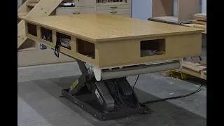 A Modern Cabinet Makers Bench For Woodworking & Carpentry