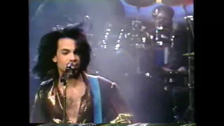 Prince playing Electric Chair on SNL's 15th Anniversary 1989