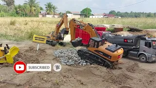 Rc excavator remot huina rc muat pasir ke truk volvo merci dan hino remot