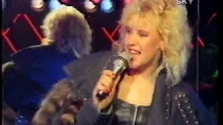 Sandy Wilson  - Gimme your love tonight 86 (Dutch TV-Show)