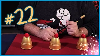 Do you know the Cups and Balls Trick ? - Day 22 - Magic Advent Calendar