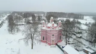 Спасо-Преображенская церковь в селе Красное Тверской области.