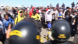 Migrants stranded between Chile and Peru