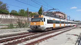 Rodalies línea R4 por Sant Feliu de Llobregat y tren Rodalies sin parada