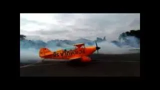 Pitts special close-up smoke show